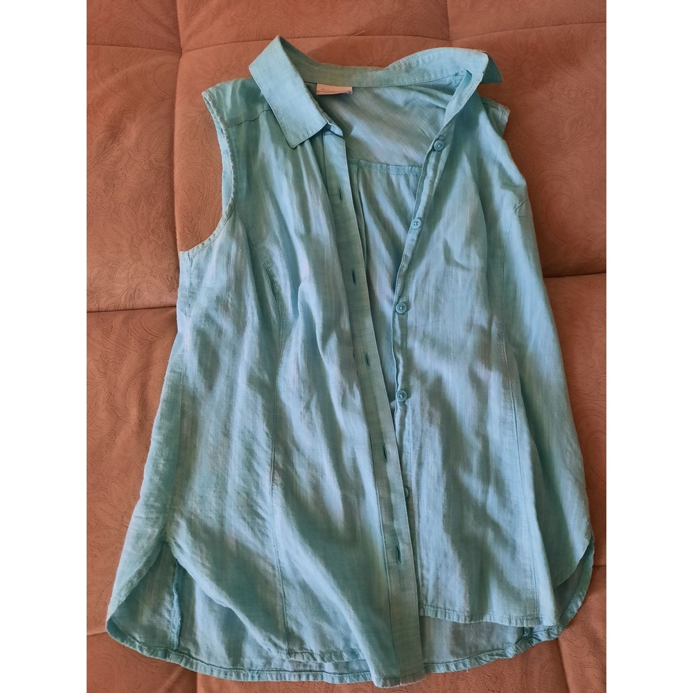 Button Up Shirt Women's Blue EUC Collared